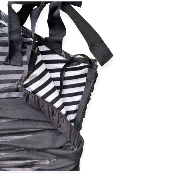 BCBGMaxAzria Black & White Striped Ruched Mesh Bodycon Dress, sz XS - Picture 9 of 14